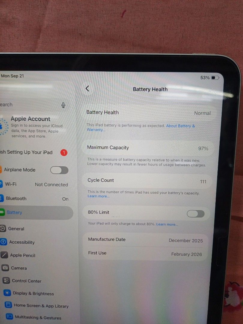 IPAD A16 128GB WIFI RUSH (Category: iPad) located in San Juan City. Submitted by alinor_taute (Listing ID 1463187818, Image 3). Description: 📱 FOR SALE — IPAD A16 128GB Warranty April 21--2027 ✅IOS: 26.2 ✅ Wifi ✅PPA Variant ✅ Silver color ✅ Battery 97% ✅ No Hidden Issue ✅ Unli Test to Sawa 💰 Selling Price: 30,000 🔄 Open for swap sa lower unit + cash depending on unit condition. 📍 We have physical store at Greenhills Mall 2nd Floor Phone Area 