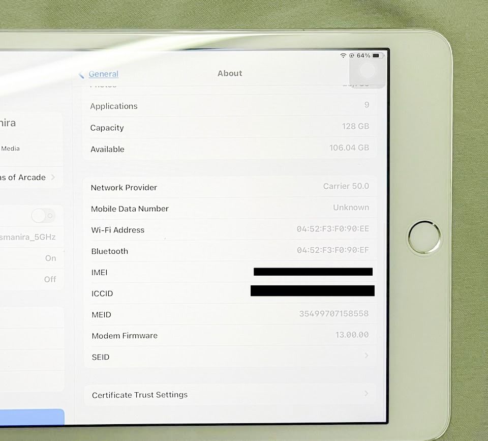 IPAD MINI (Category: iPad) located in Kuala Lumpur. Submitted by noor2026 (Listing ID 1463142724, Image 3). Description: WIFI AND CELULAR 128GB.