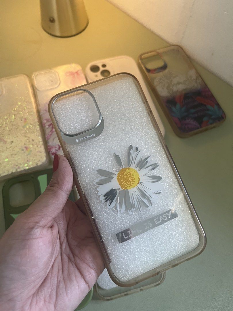 Iphone 13 case (Category: Cases & Sleeves) located in Mandaluyong City. Submitted by jackiemochi (Listing ID 1463140120, Image 3). Description: Take all.