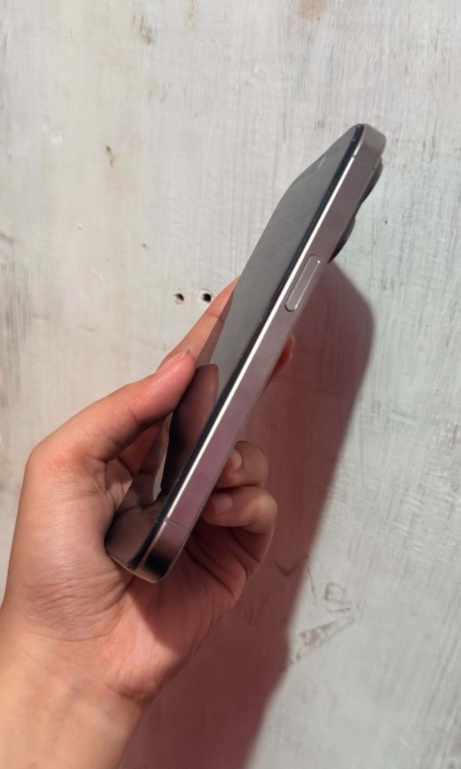 iphone 15pro 128gb (Category: iPhone 15 Series) located in Cavite. Submitted by tanyasy2729 (Listing ID 1463324085, Image 3). Description: For sale iphone 15pro 128gb wifi use only no reset/update battery 🔋 86% back camera ✔️ issue not working front camera/ backglass/ replace lcd version 18.0 unknown parts loc imus cavite.