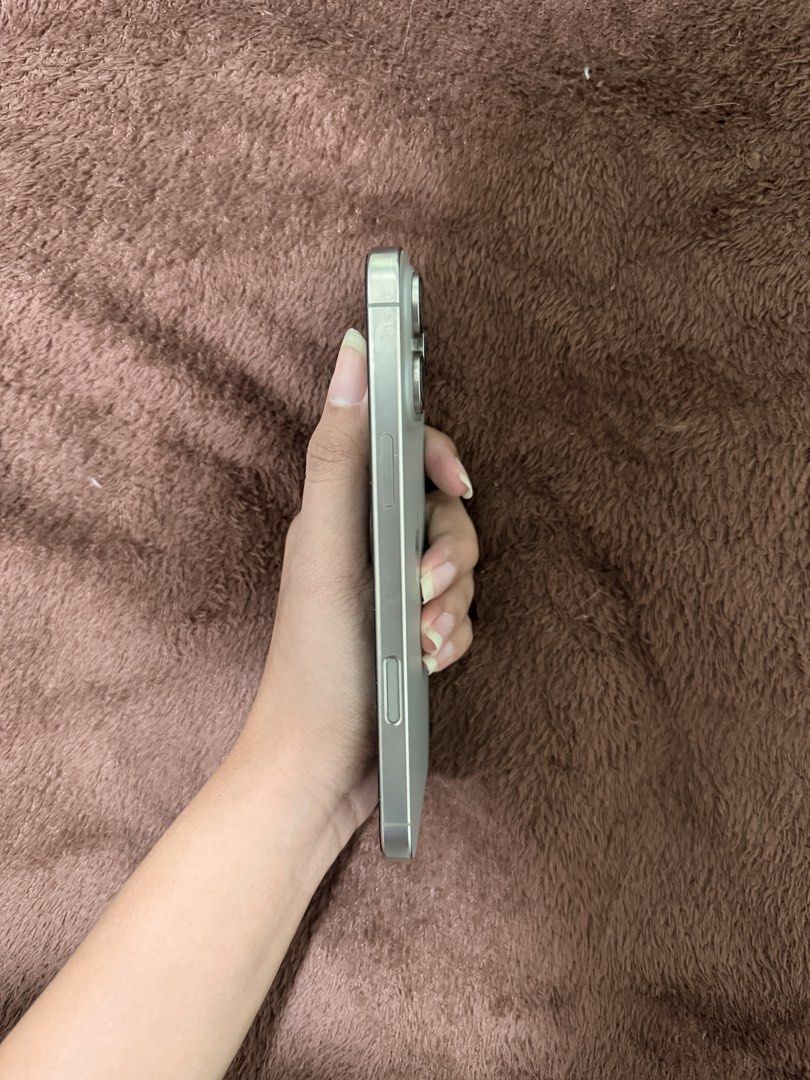 IPHONE 16 PRO MAX 256GB (Category: iPhone 16 Series) located in Mandaluyong City. Submitted by khryzhel (Listing ID 1463203618, Image 2). Description: IPHONE 16 PRO MAX 256GB 90% BH No issue. No history of repairs. First owner. RFS: Upgrade.
