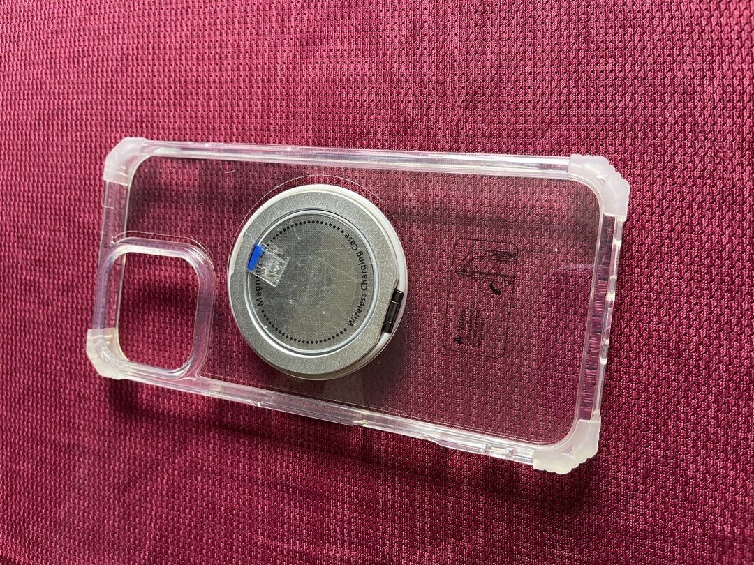 Iphone 16 pro max clear case (Category: Cases & Sleeves) located in Manila. Submitted by dstrangerthings (Listing ID 1463166405, Image 2). Description: hard clear case.