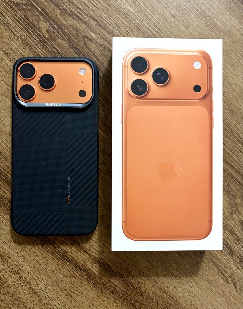 Iphone 17 Pro Max 256GB - 3 months used (Category: iPhone 17 Series) located in Antipolo. Submitted by shaqdiesel (Listing ID 1463256722, Image 1). Description: Good as new 10/10 Openline No Dents & Scratches Bought last June 2026 @ Power Mac With warranty until June 2027 With Usb cable and FREE Adoptor With FREE UAG casing worth 2,800 With FREE RAPTIC Casing worth 3,000.