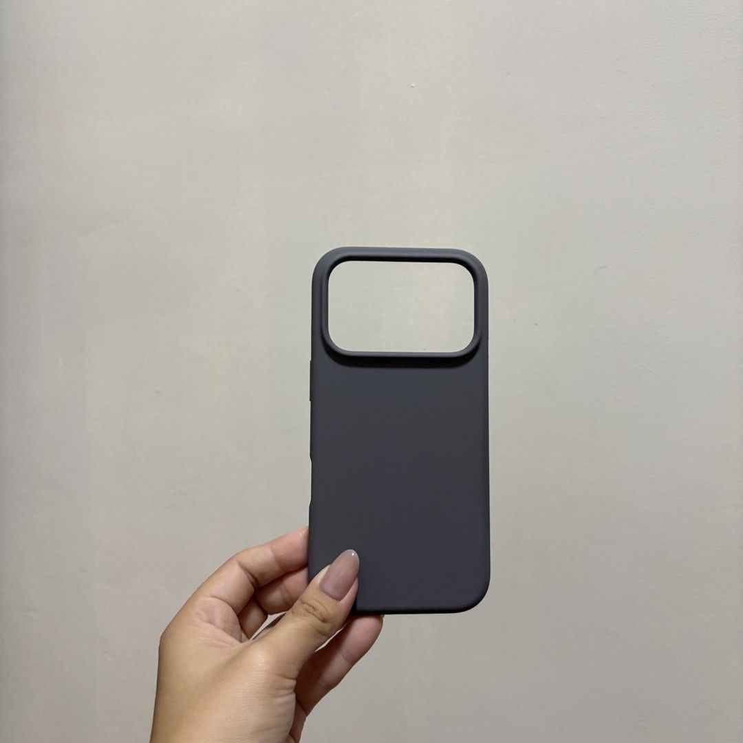 Iphone 17 pro silicon case | dark gray (Category: Cases & Sleeves) located in Bulacan. Submitted by riverfinds2026 (Listing ID 1463248388, Image 1). Description: NO COD|SHIP THRU LALAMOVE & JNT | MOP: BDO AND GOTYME | NO RETURN, EXCHANGE OR CHANGING OF ITEM. .