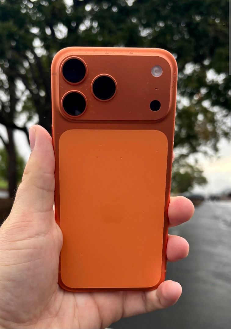Iphone 17 Promax 256 (Category: Cases & Sleeves) located in Caloocan City. Submitted by truephoenix.445270 (Listing ID 1463320178, Image 1). Description: Orange 256 100% Battery 102 cycle Without box (Naiwan sa Dubai) only cable charger Open network Apple Warranty til March 2027 Check all you want.