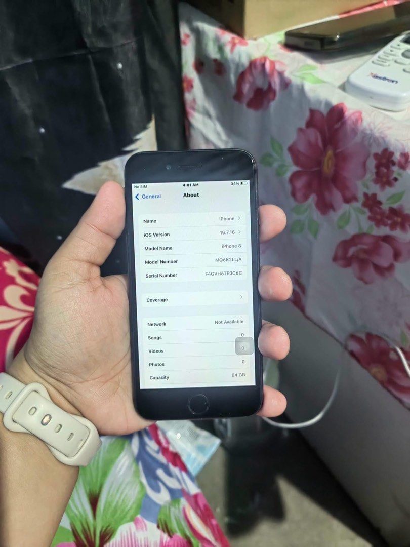 iphone 8 64gb (Category: Other Mobile & Gadget Accessories) located in Manila. Submitted by royal.cristine (Listing ID 1463269866, Image 3). Description: .