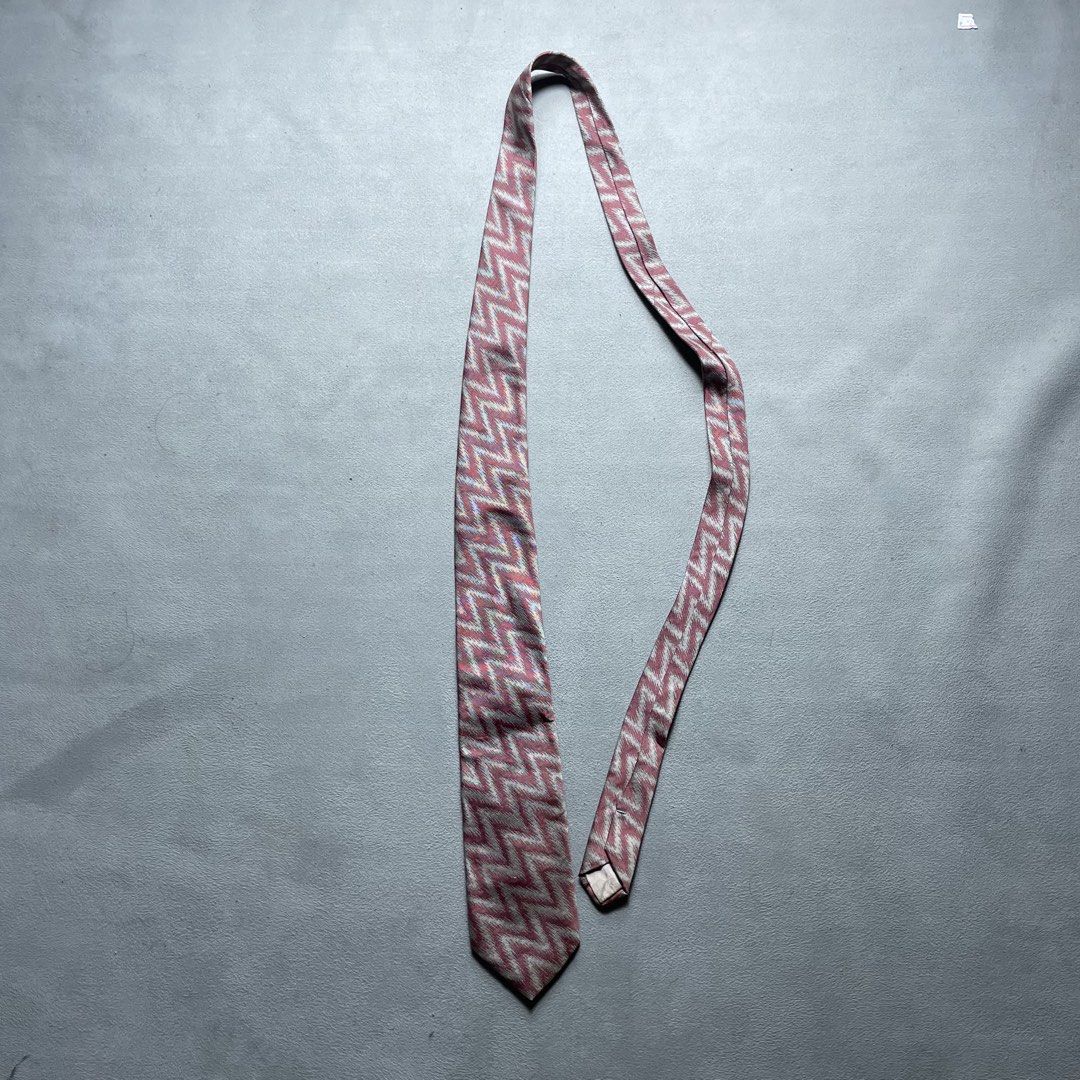 ISSEY MIYAKE NECK TIE (Category: Ties) located in Manila. Submitted by revise.ph_ (Listing ID 1463236652, Image 1). Description: ISSEY MIYAKE NECK TIE Made in JAPAN Length:51 Width:3.5 Issue:None Price:1,500 Free shipping via jnt.