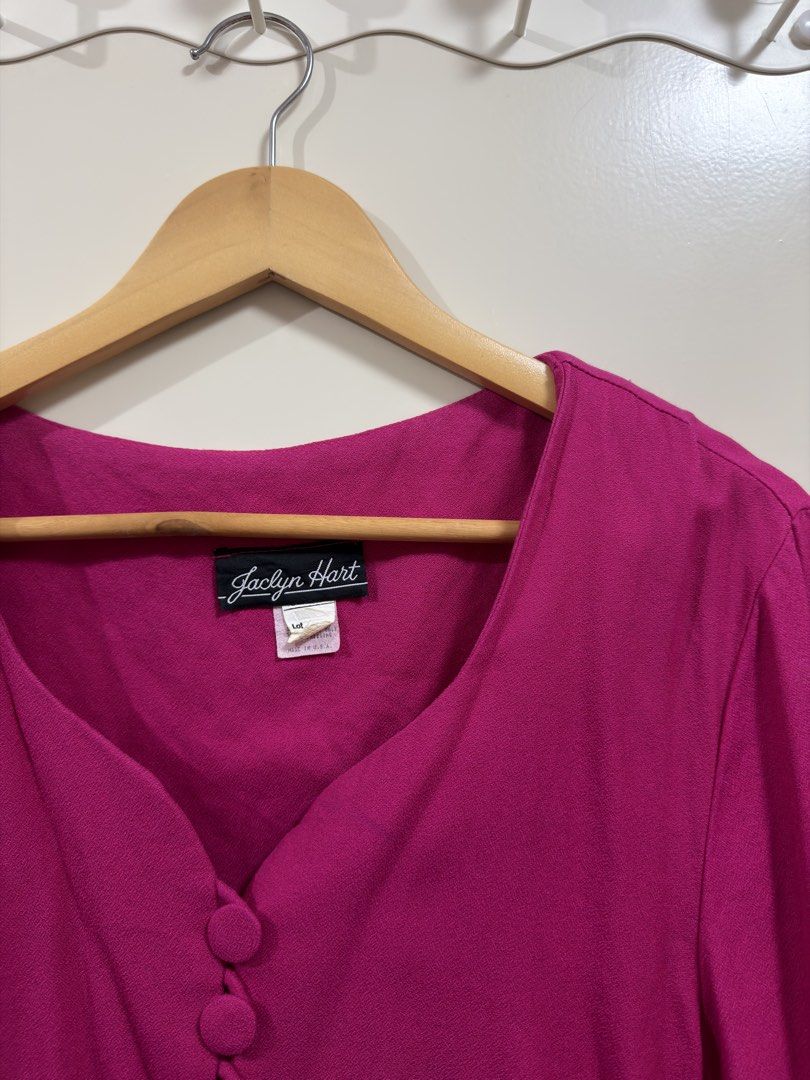 Jaclyn Hart Pink Hanging Crop top (Category: Coats, Jackets and Outerwear) located in Manila. Submitted by lily.e0630 (Listing ID 1463288445, Image 2). Description: - Pink cropped cardigan from Jaclyn Hart - Short sleeves with flutter detail - V-neckline with three button closures - Ideal for layering over tops or dresses.