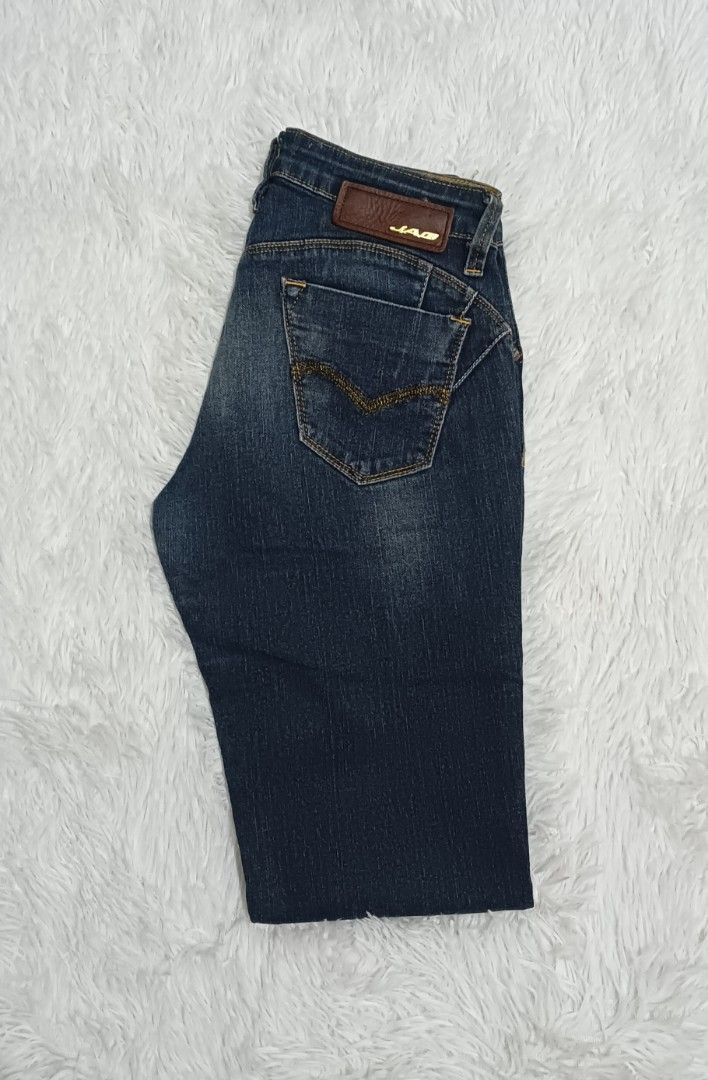 JAG Jeans (Category: Jeans) located in Ozamiz City. Submitted by lovethriftshop18 (Listing ID 1463127655, Image 1). Description: Size 28-29 stretchable length 37 no issue.