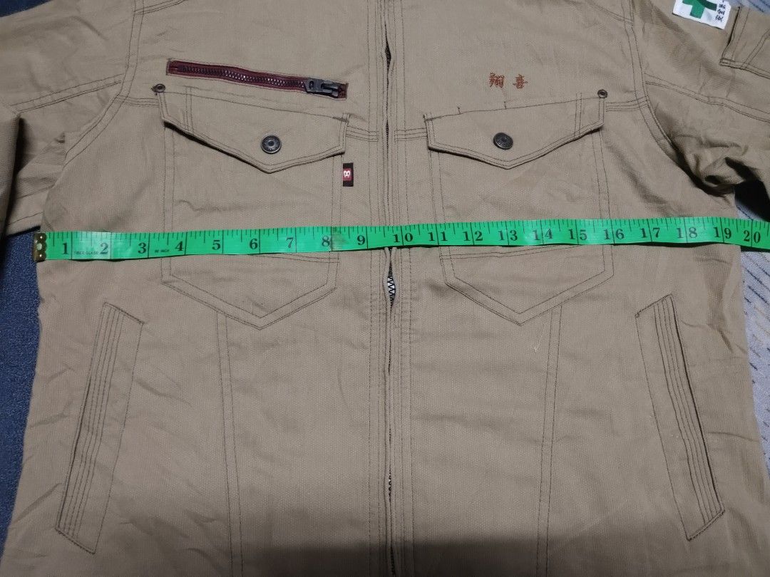 Jaket burtle (Category: Activewear) located in Kota Bharu. Submitted by siman_be17 (Listing ID 1463270421, Image 3). Description: item seperti dalam gambar ini Area kota jauh boleh pos Dfod.