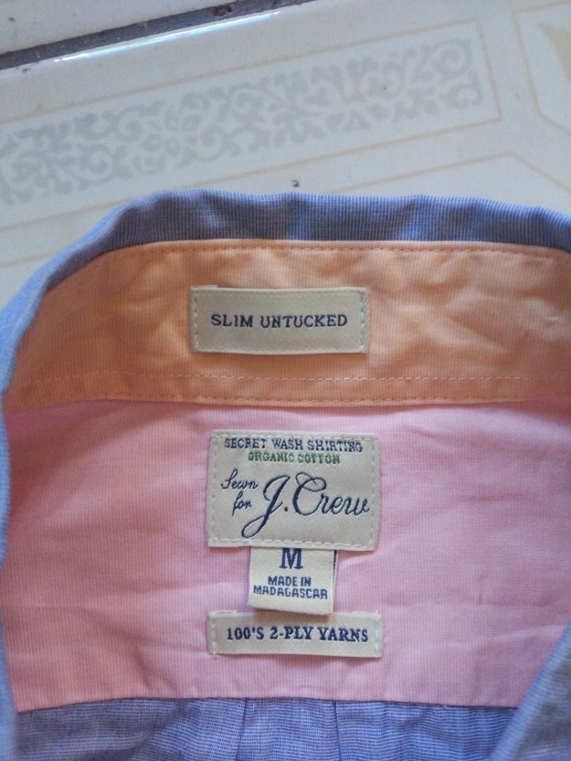 JCrew Fun Shirt M (Category: Formal Shirts) located in Pasay City. Submitted by denimdude.ph (Listing ID 1463195057, Image 3). Description: .