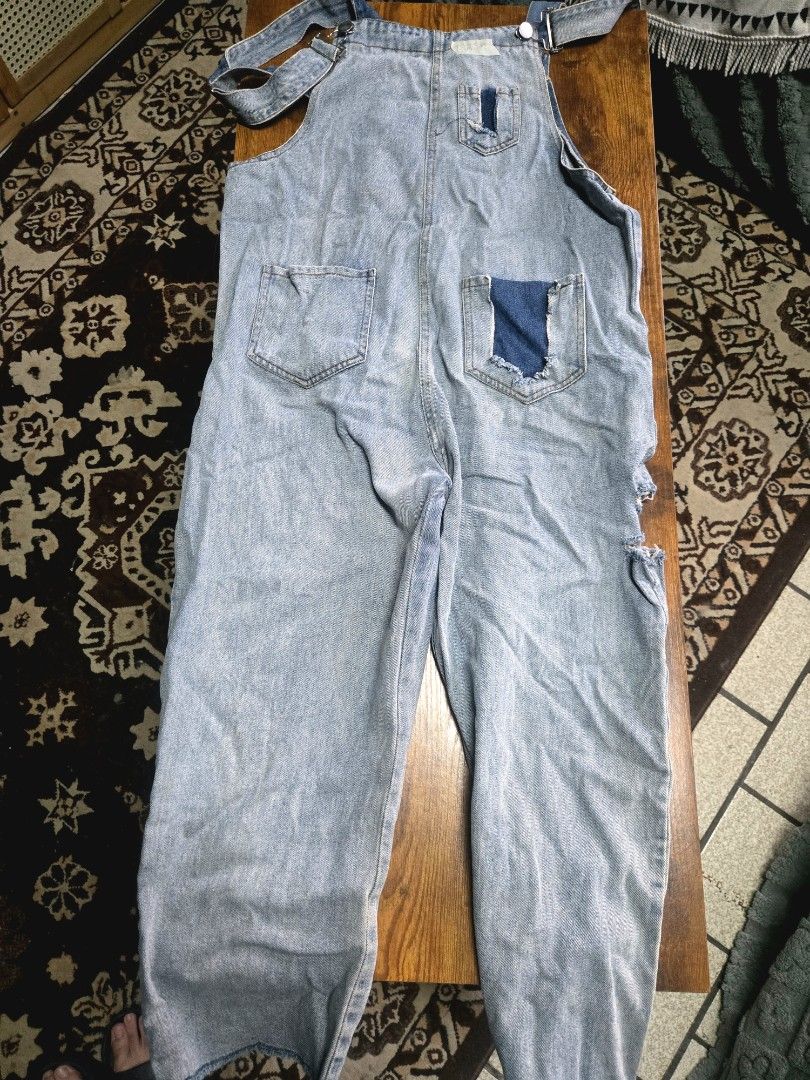 Jeans Overall (Category: Jeans) located in Manila. Submitted by oki.ukay (Listing ID 1463217874, Image 1). Description: best fit s-m dimensions are on the photo.
