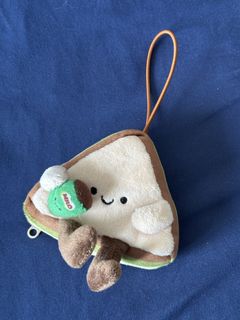(Category: ) located in . Submitted by cute_shtuff (Listing ID 1463267994, Image 1). Description: .