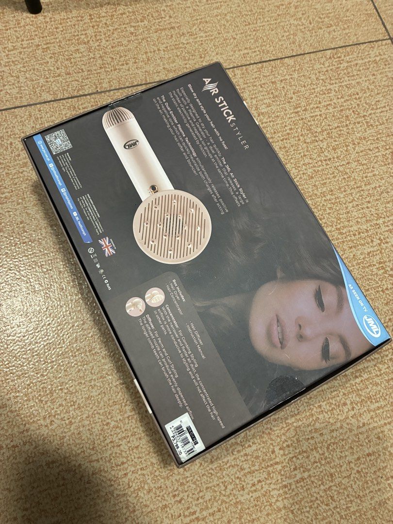 JML Air Stick Styler (Category: Hair) located in Manila. Submitted by leny_lou (Listing ID 1463226235, Image 2). Description: Lightly used and in good condition. Perfect for everyday hair drying and styling..