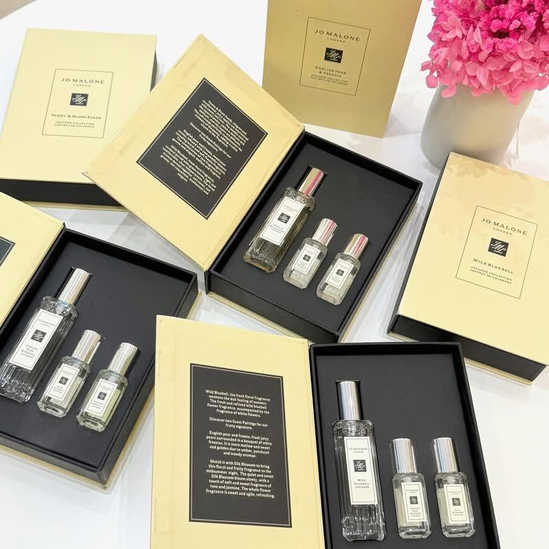 Jo Malone Gift Set (Category: Fragrance & Deodorants) located in Manila. Submitted by avery.thing (Listing ID 1463151034, Image 1). Description: .
