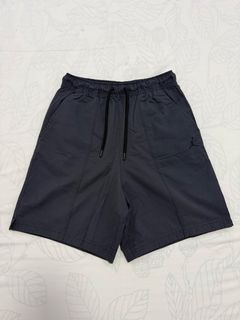 (Category: ) located in . Submitted by thesocialthrift (Listing ID 1463147099, Image 1). Description: .