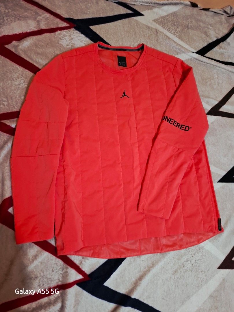 JORDAN JACKET (Category: Coats, Jackets and Outerwear) located in Antipolo. Submitted by goldentiger-ac44 (Listing ID 1463263501, Image 2). Description: NIKE JORDAN JACKET BOTH SIZE MEDIUM BOTH EXCELLENT CONDITION PRICE 775 EACH Antipolo City location.