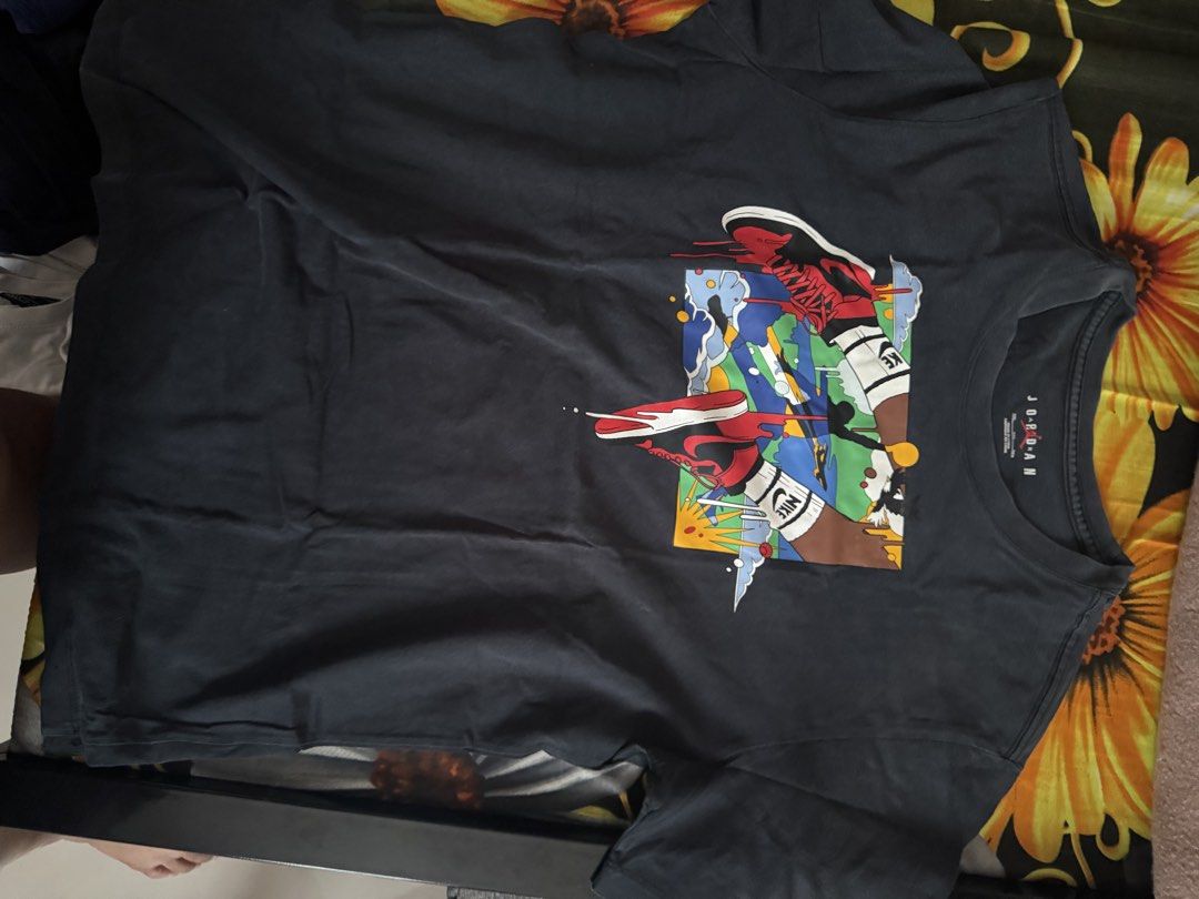 Jordan t shirt (Category: Tshirts & Polo Shirts ) located in Manila. Submitted by suzuyaajuzoo (Listing ID 1463294162, Image 1). Description: Condition pa po di na nagagamit. Nagbabawas na po ng damit madami na masyado Size large to XL 350 + shipping .