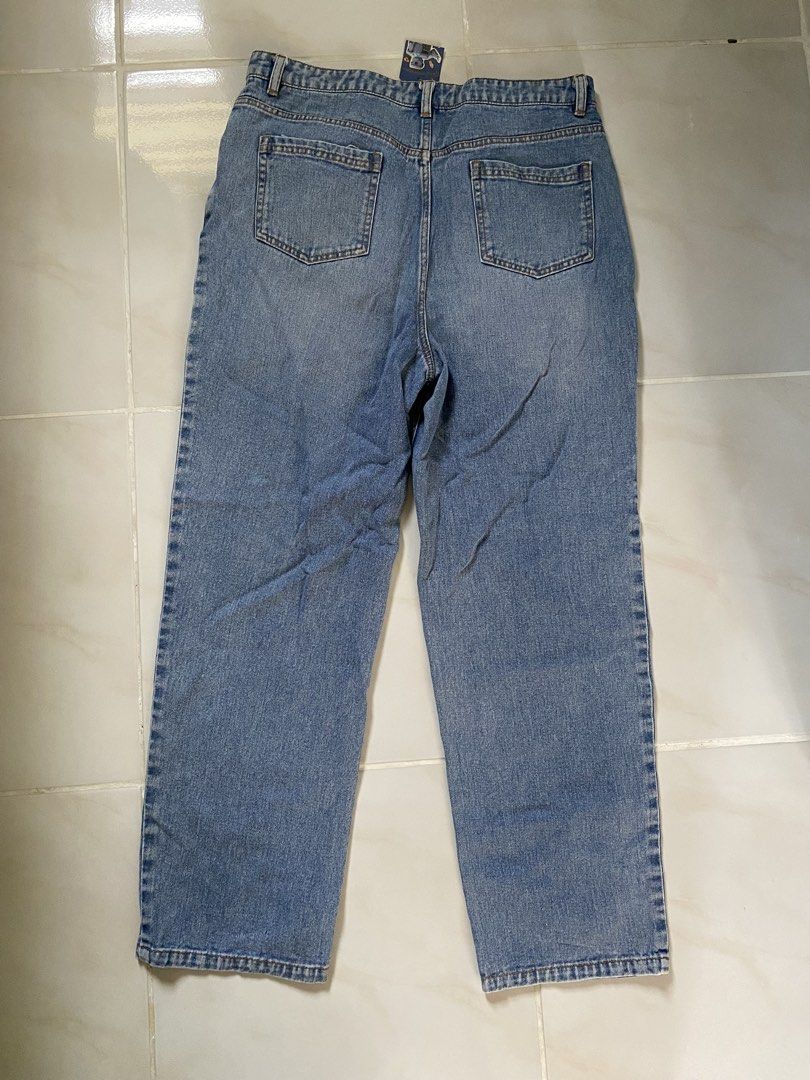 Just G jeans (Gingersnaps) (Category: Jeans) located in Batangas. Submitted by decluttery0908 (Listing ID 1463155313, Image 2). Description: TO SAVE TIME and REPETITION, inquiries covered by this listing will go UNANSWERED. PLEASE READ THE CAPTION BEFORE ASKING. Make reading a habit. Size: Large Bnew with tag.