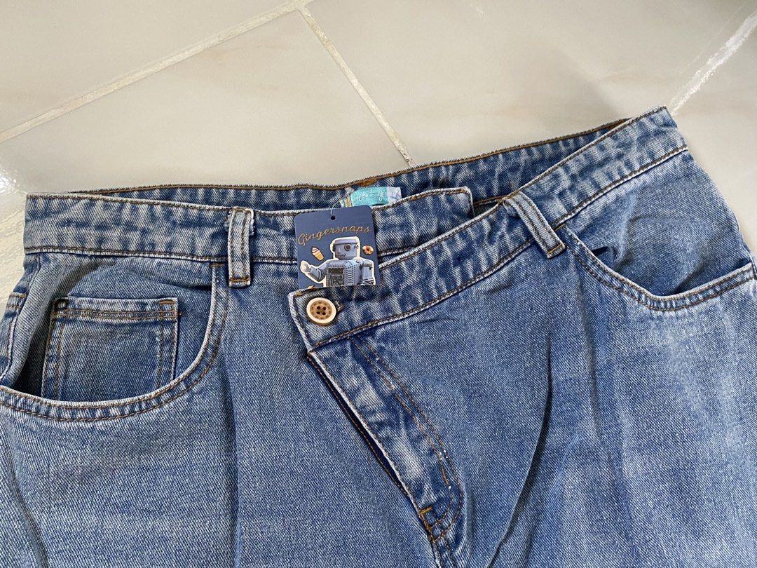 Just G jeans (Gingersnaps) (Category: Jeans) located in Batangas. Submitted by decluttery0908 (Listing ID 1463155313, Image 3). Description: TO SAVE TIME and REPETITION, inquiries covered by this listing will go UNANSWERED. PLEASE READ THE CAPTION BEFORE ASKING. Make reading a habit. Size: Large Bnew with tag.