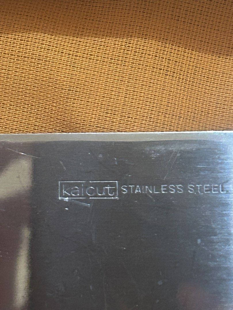 Kai peeler and stainless steel bench scraper (Category: Knives & Chopping Boards) located in Bulacan. Submitted by ourdailybreads (Listing ID 1463184016, Image 3). Description: .