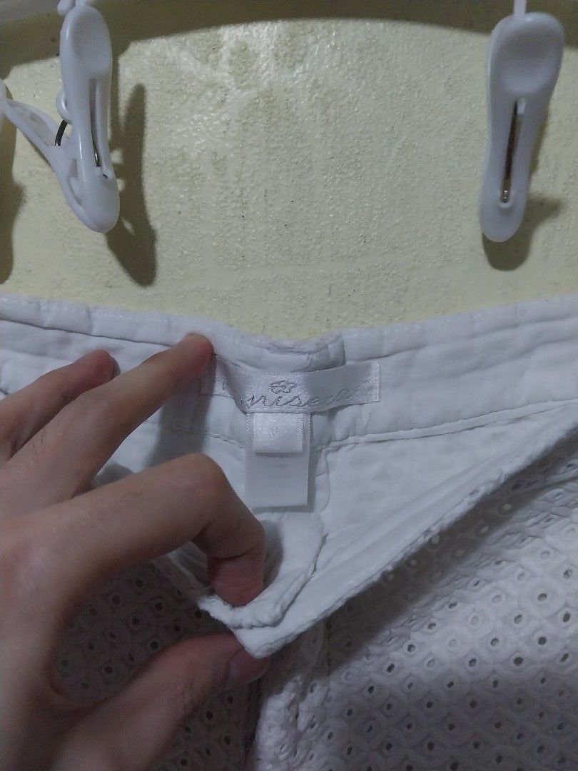 Kamiseta White Eyelet Shorts (Category: Shorts) located in Manila. Submitted by PrinceDani.Clothing (Listing ID 1463233947, Image 3). Description: kamiseta white eyelet short Size 33-34in waist 10in length needwash excellent condition .