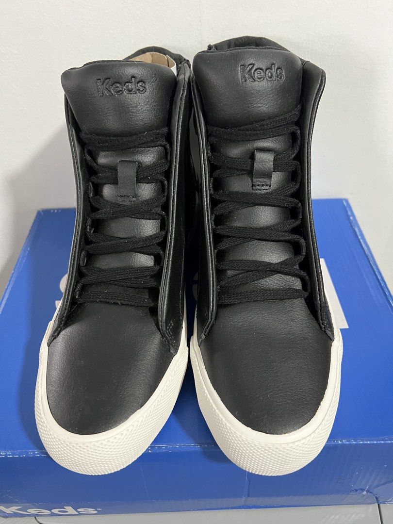 KEDS MID ZIP BOOTS SIZE 7 (Category: Boots) located in Baguio. Submitted by kyrawang22 (Listing ID 1463322213, Image 1). Description: .