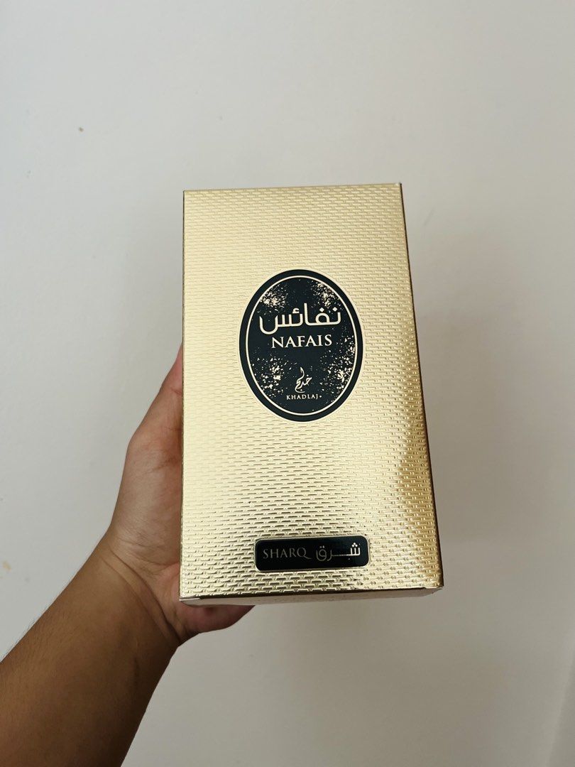 Khadlaj Nafais Eau de Parfum (Category: Fragrance & Deodorants) located in Bacolod City. Submitted by vintage_vogue6100 (Listing ID 1463243955, Image 1). Description: - Nafais Perfume by Khadlaj - Top Notes: Gardenia, Vanilla, Apricot Tree Blossoms - Heart Notes: White Wood, Pear, Freesia - Base Notes: Musk, Amber, Bourbon Vanilla - Comes in a beautiful gold textured box.