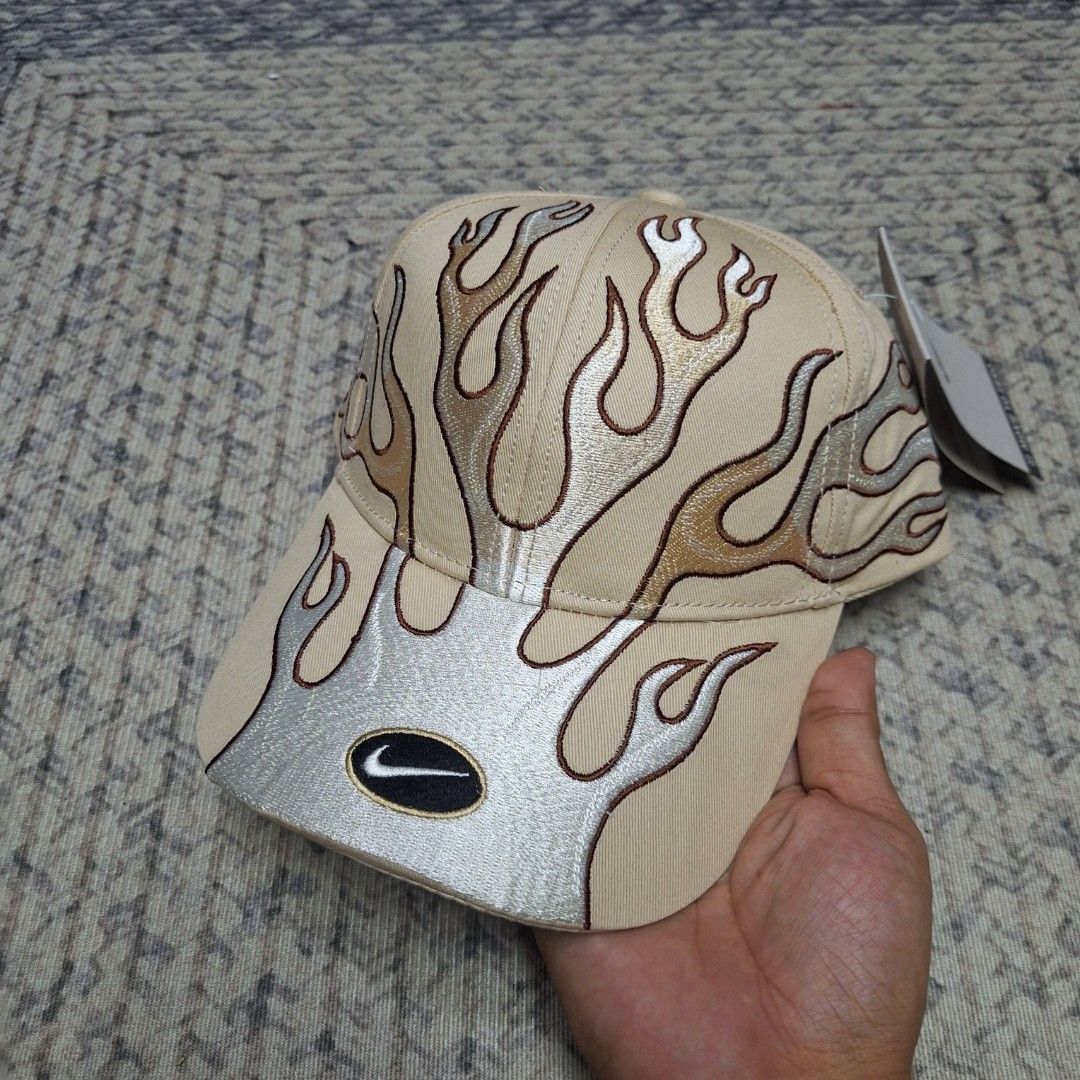 Khaki Flame club cap/hat by Nike (Category: Caps & Hats) located in Balagtas. Submitted by capncaps09 (Listing ID 1463283946, Image 1). Description: Khaki Flame club cap/hat by Nike brand new legit 100% Size: M/L bucklestrap Y2K fittings mid crown 750 only.
