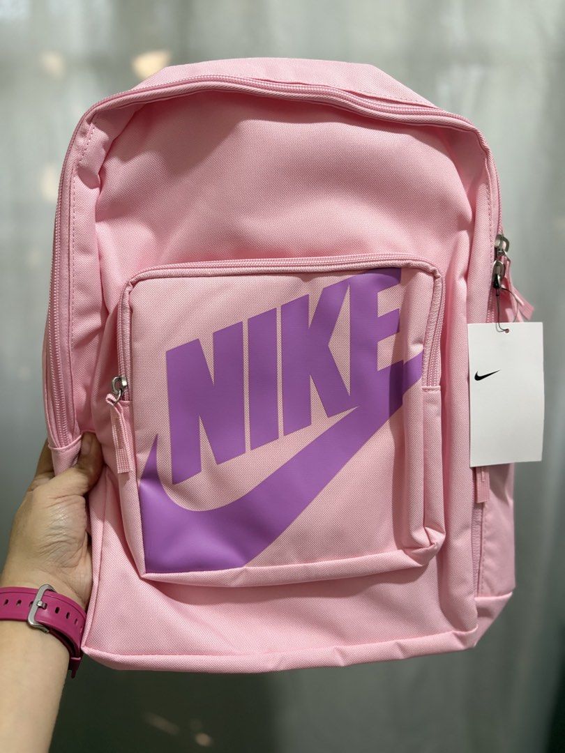 Kids Backpack Medium Size - Pink (Category: Backpacks) located in Valenzuela. Submitted by hjuaneza22 (Listing ID 1463316879, Image 1). Description: Complete w/ tag and paper bag.