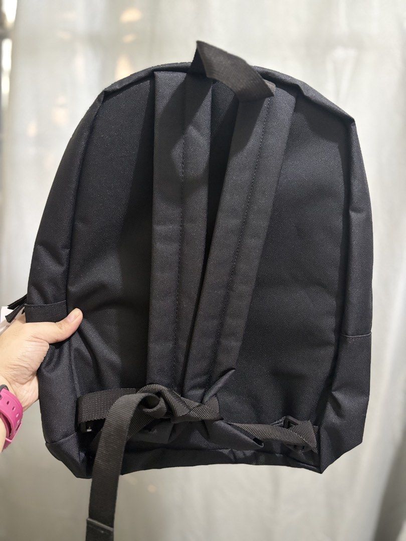 Kids Backpack Medium Sized - Black (Category: Babies & Kids Fashion) located in Valenzuela. Submitted by hjuaneza22 (Listing ID 1463303119, Image 2). Description: .
