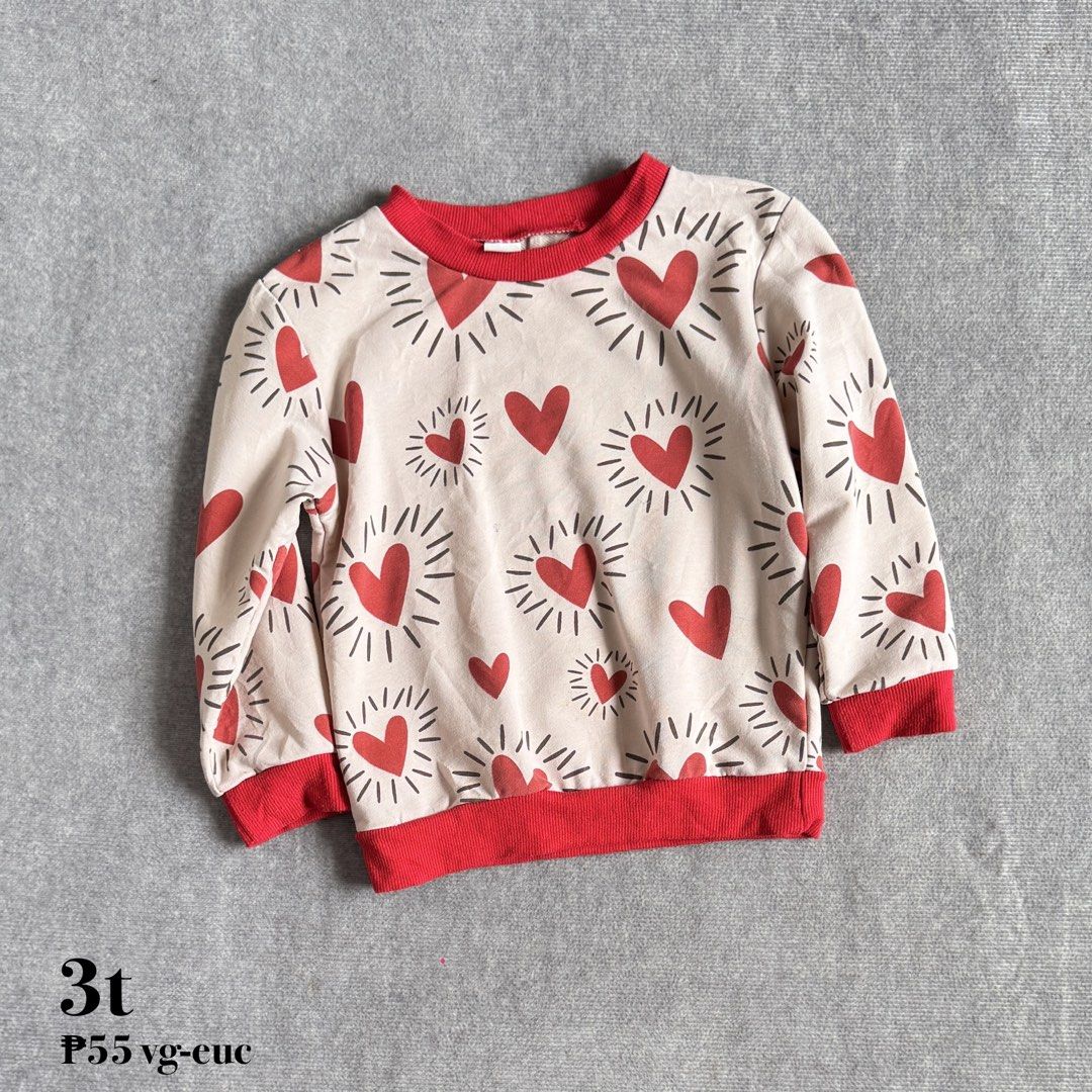 kids heart print sweater (Category: Babies & Kids Fashion) located in Baguio. Submitted by mapa_laku (Listing ID 1463133403, Image 1). Description: .