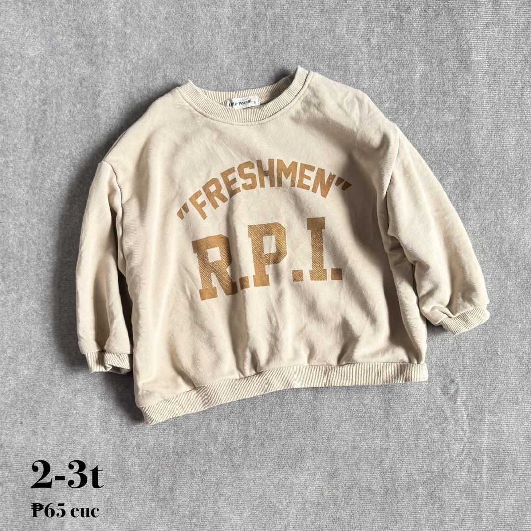 kids sweater (Category: Babies & Kids Fashion) located in Baguio. Submitted by mapa_laku (Listing ID 1463133236, Image 1). Description: .