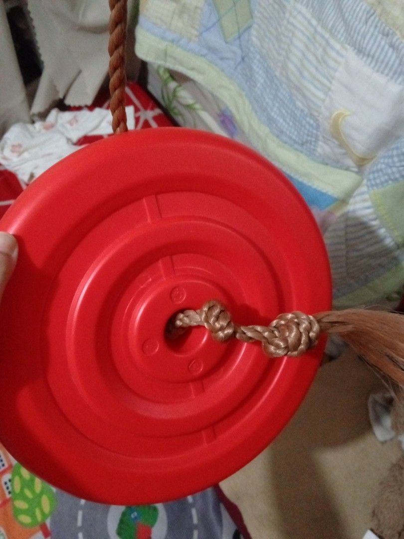 Kids swing (Category: Infant Playtime) located in Cainta. Submitted by ziannika28 (Listing ID 1463140948, Image 2). Description: Preloved please manage your expectations still in good condition rfs: ayaw na ng anak ko.