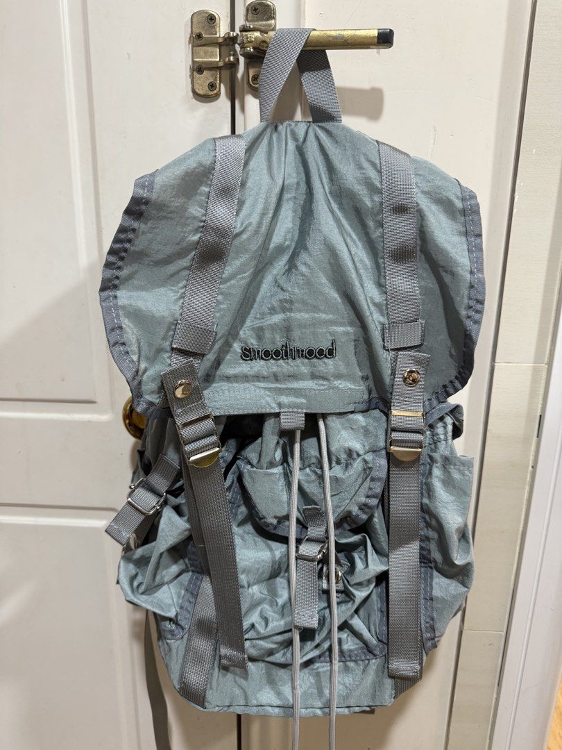 Korean backpack （分類：背囊）位於 Hong Kong。 由 exoticstuff 提交（商品編號 1463185829，圖片 1）。簡介： 。