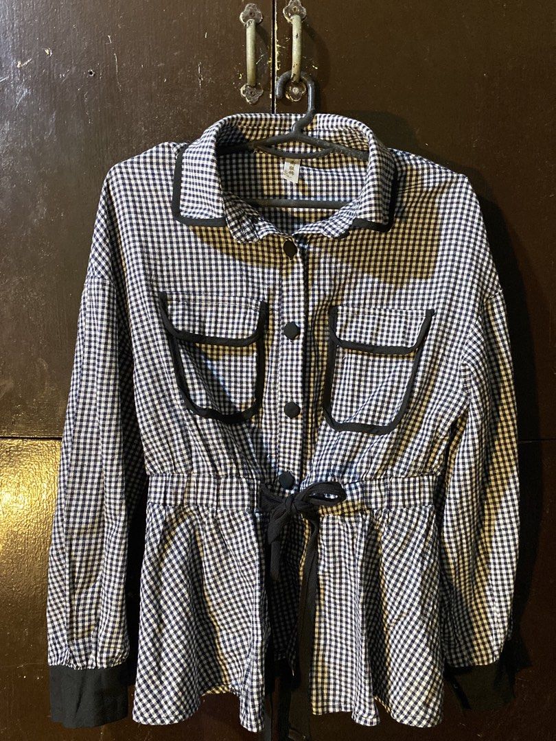 Korean long sleeve (Category: Longsleeves) located in Pasig City. Submitted by fionithrifts (Listing ID 1463246885, Image 1). Description: size: xs-m.