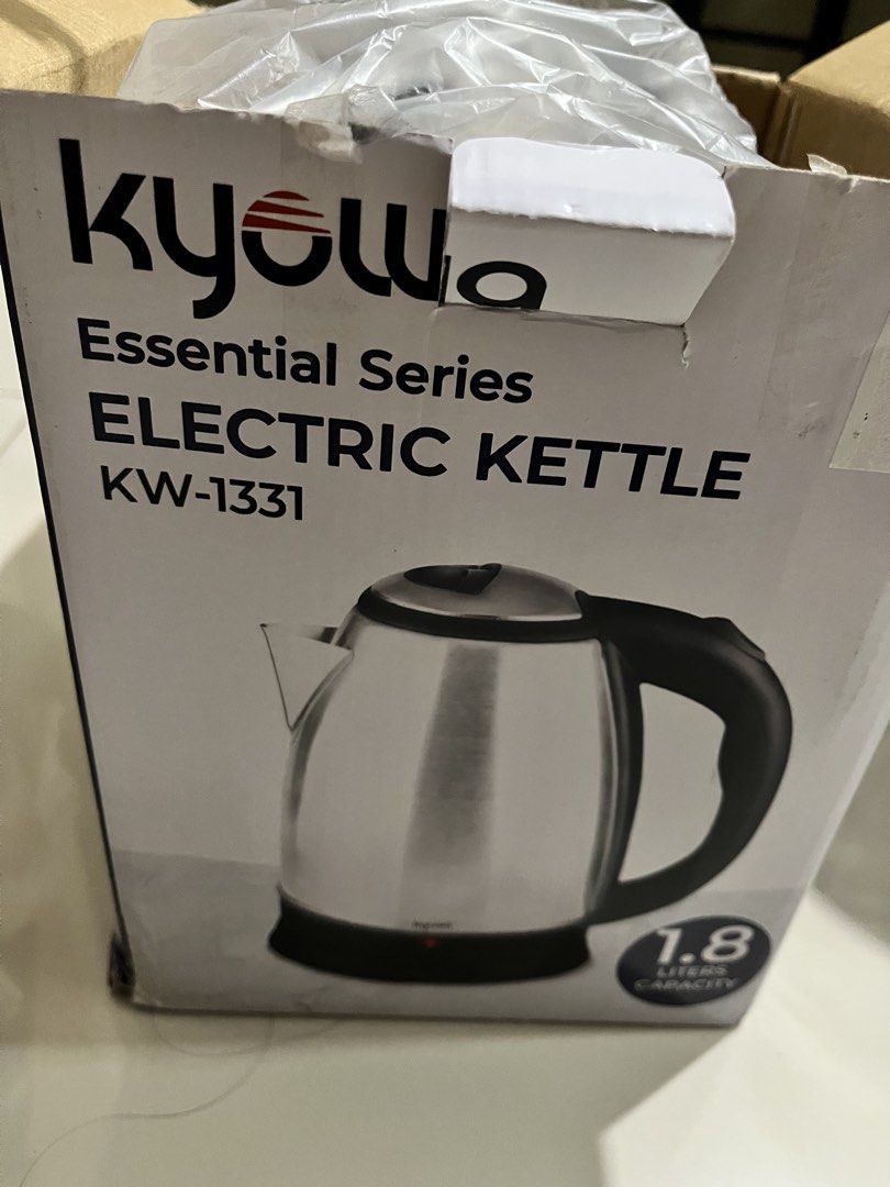 Kyowa electric kettle 1.8L (Category: Kettles & Airpots) located in Manila. Submitted by bubblycloud_10 (Listing ID 1463253439, Image 3). Description: Kyowa by Winland 1.8Liters Electric Kettle | Water Heater Stainless Steel Body KW-1331 -isang beses lang tinesting.