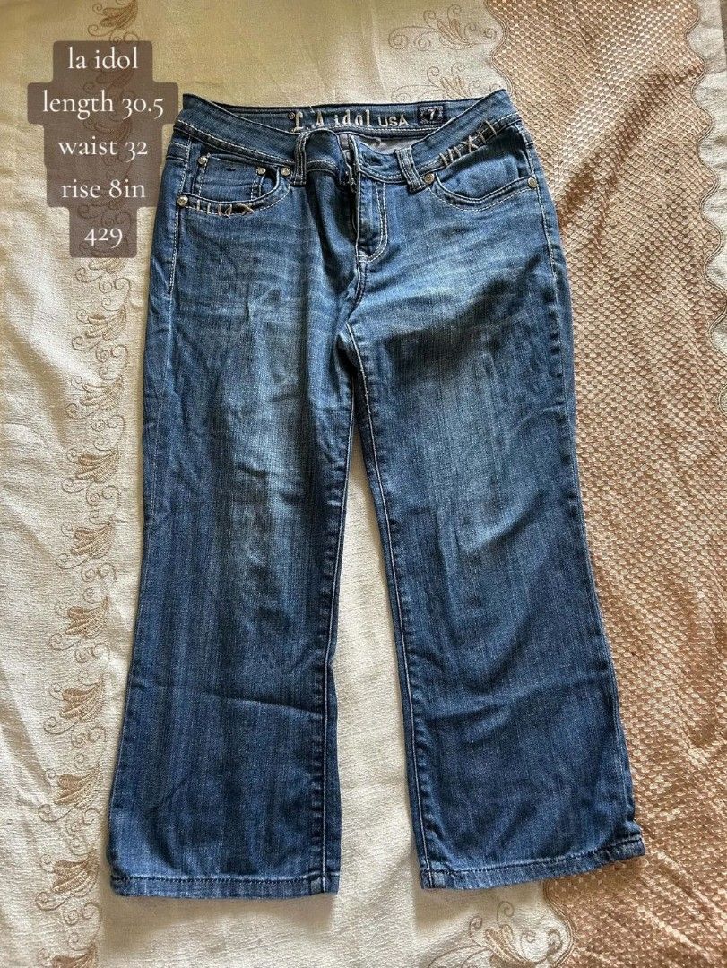 LA IDOL USA capri (Category: Jeans) located in Baguio. Submitted by vryss.bxtique (Listing ID 1463275625, Image 1). Description: .