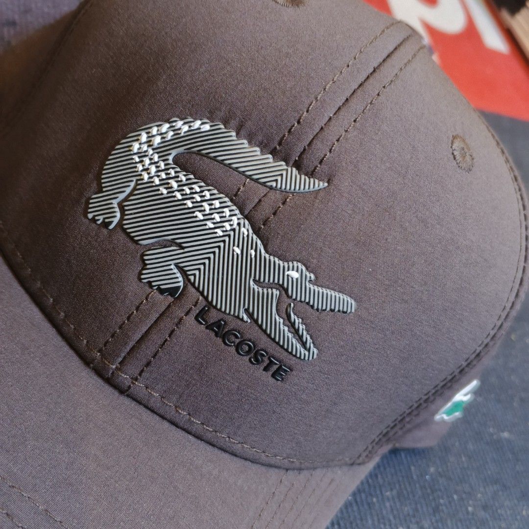 Lacoste cap (Category: Caps & Hats) located in Manila. Submitted by janna_m (Listing ID 1463320557, Image 2). Description: EXCELLENT CONDITION ✅ NO ISSUES ✅ DM FOR INQUIRIES 📩.