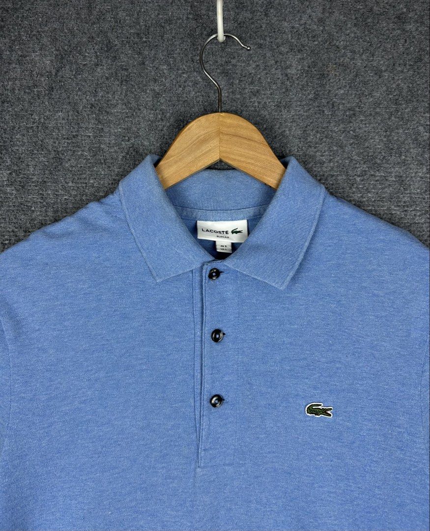 Lacoste Polo Shirt (Category: Tshirts & Polo Shirts ) located in Cebu City. Submitted by tanlawr07 (Listing ID 1463295992, Image 2). Description: Size Large Slimfit fit medium Orig 💯 Good as new No issue 1800 only 📍Cebu City Location .