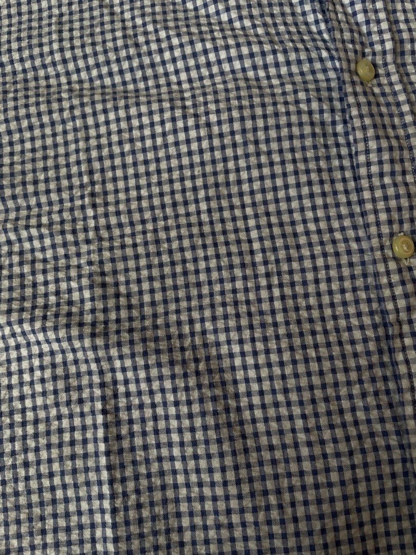 Lands' End Blue Gingham Seersucker Button-Down Shirt (Category: Formal Shirts) located in Naga. Submitted by curatedslips (Listing ID 1463286097, Image 3). Description: Lands’ End Button-Down Polo 📏 24x29.