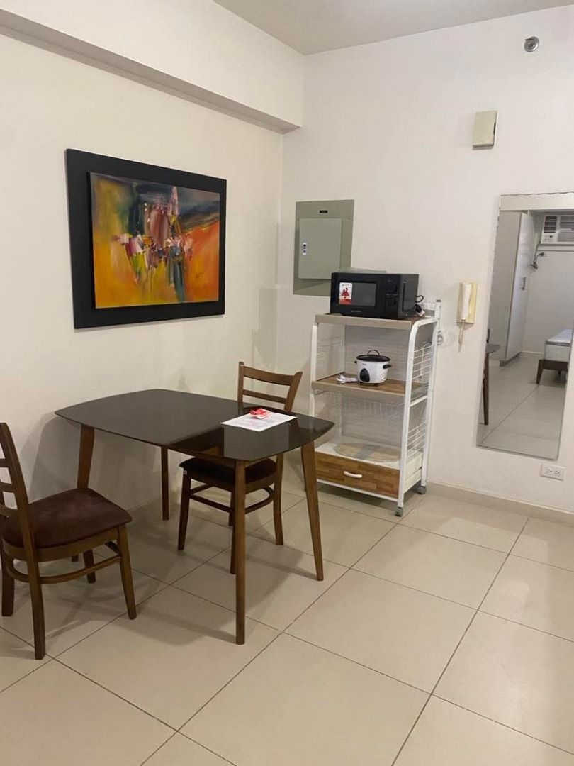 Lerato Tower 1, studio-type for rent (Category: Apartments & Condos) located in Makati City. Submitted by lemontreerealestateinc. (Listing ID 1463164571, Image 3). Description: FOR RENT The Lerato, Tower 1 Makati City Furnished Studio-type condominium unit for rent at The Lerato with a 32 sqm floor area. This Furnished condo in Makati City offers a comfortable and convenient lifestyle in a prime location near offices, shopping malls, restaurants,