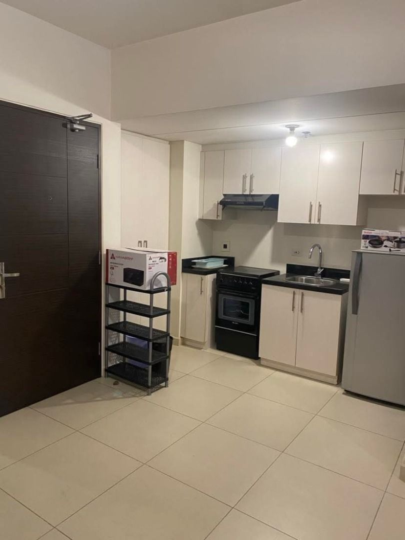 Lerato Tower 1, studio-type for rent (Category: Apartments & Condos) located in Makati City. Submitted by lemontreerealestateinc. (Listing ID 1463164571, Image 1). Description: FOR RENT The Lerato, Tower 1 Makati City Furnished Studio-type condominium unit for rent at The Lerato with a 32 sqm floor area. This Furnished condo in Makati City offers a comfortable and convenient lifestyle in a prime location near offices, shopping malls, restaurants,