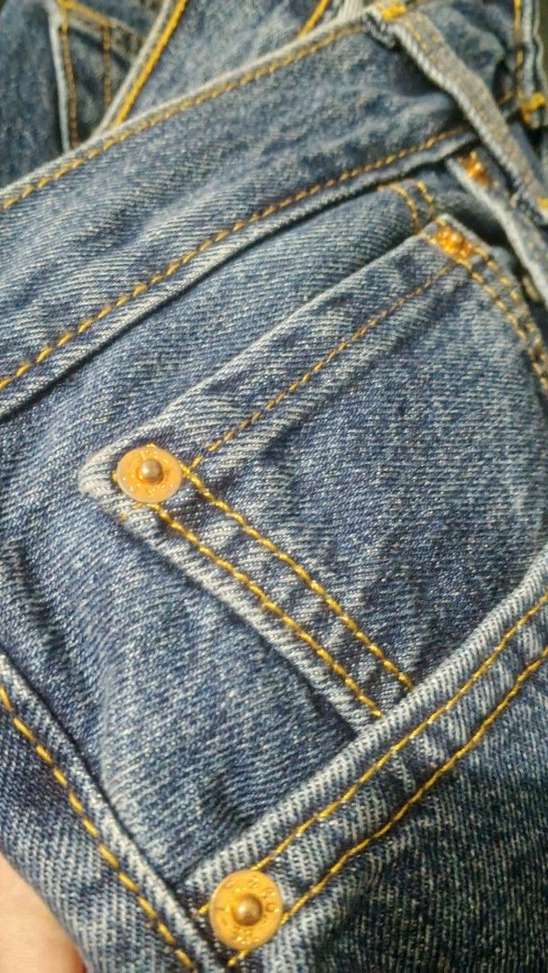 Levi's 505 Regular Fit Jeans 34x34 (Category: Jeans) located in Manila. Submitted by annetouched (Listing ID 1463165199, Image 3). Description: - Classic Levi's 505 Jeans - Regular Fit - Size: 34 Waist x 34 Length - Color: Blue Denim Wash - Ideal for everyday wear - Price Negotiable.