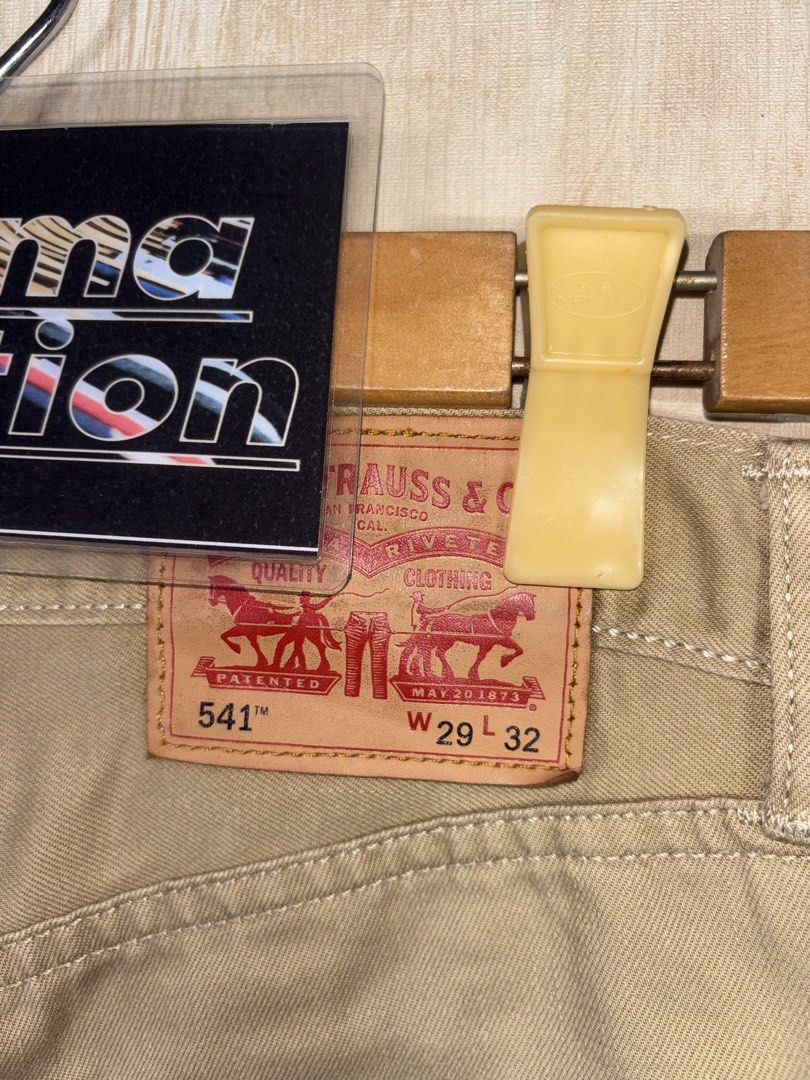 LEVIS 541 KHAKI PANTS (Category: Jeans) located in Cabuyao City. Submitted by pormanation-thrift-store (Listing ID 1463128435, Image 3). Description: LEVIS 541 KHAKI PANTS Condition: EXCELLENT Color rate: 9.5/10 Size: 29 Dimes: 30”Wx38”L Price: 1200.