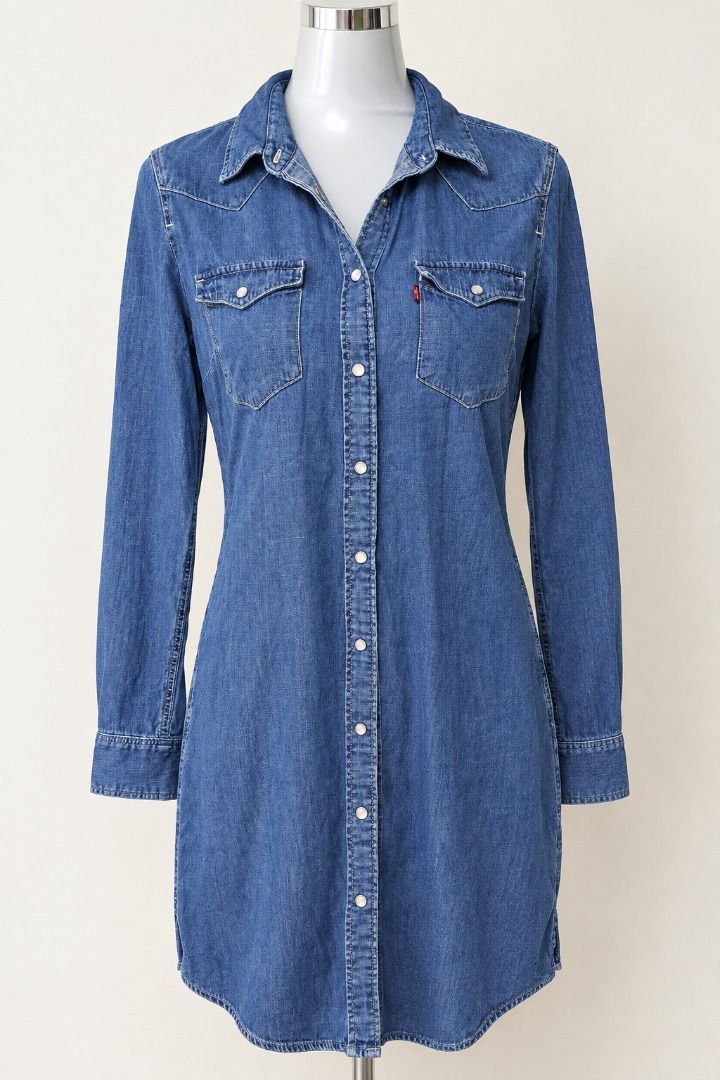 Levis maong dress (Category: Dresses) located in Manila. Submitted by rsamselleracc_fire (Listing ID 1463174242, Image 1). Description: Sf to be shouldered by buyer MOP: GCASH MOD: lalamove .