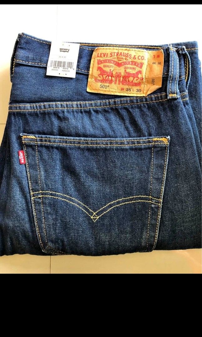 LEVI'S PANTS 501 Brandnew (Category: Jeans) located in Tagum. Submitted by rey_santiago1928 (Listing ID 1463197492, Image 1). Description: 501 LEVI'S PANTS StraightCut Brandnew Size:35x30 💵2000.00 📍DAVAO 🚗JNT / LBC.