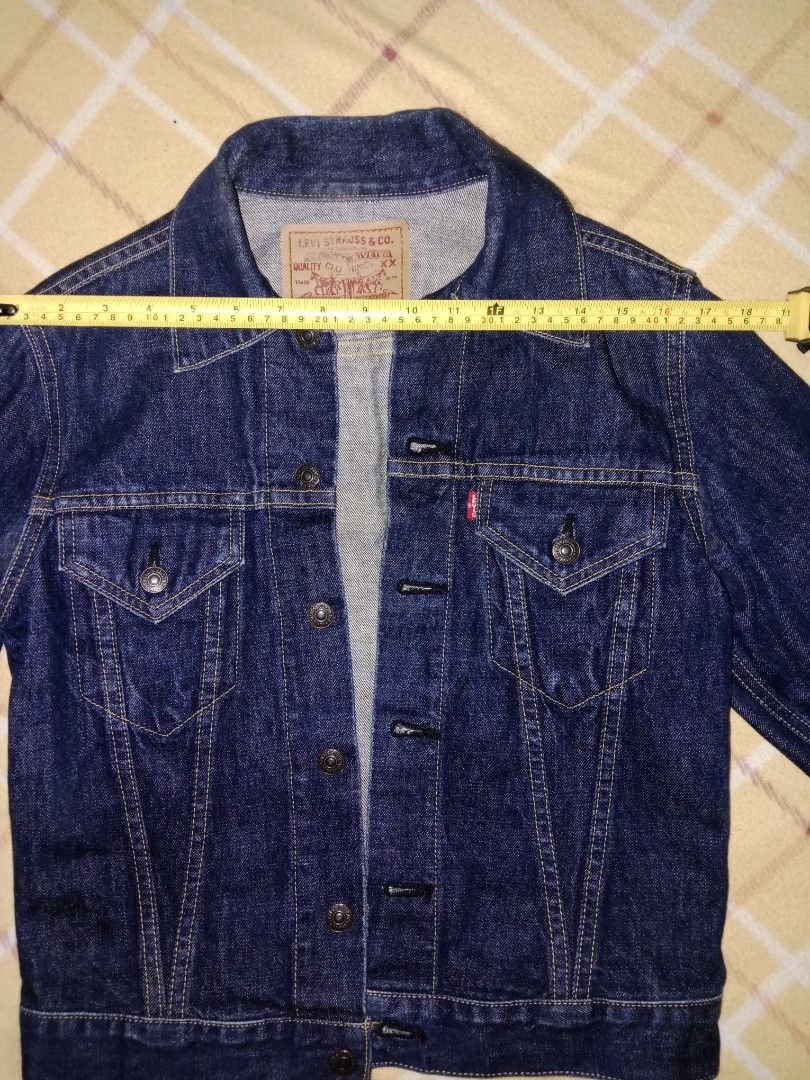 Levis type 3 (Category: Coats, Jackets and Outerwear) located in Manila. Submitted by sayloo (Listing ID 1463303455, Image 2). Description: *levis type 3 jacket *Made in Japan *J22 just hit me up if you want some details or if u have some questions about the jacket, feel free🙂.