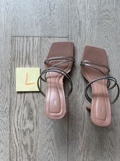 （分類：）位於 。 由 kuenkuene 提交（商品編號 1463138747，圖片 1）。簡介： 。