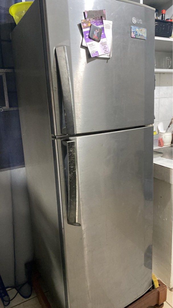 Freezer and Refrigerator (Category: Refrigerators and Freezers) located in Baguio. Submitted by puremountain.92c459 (Listing ID 1463306119, Image 1). Description: 📍Baguio City.